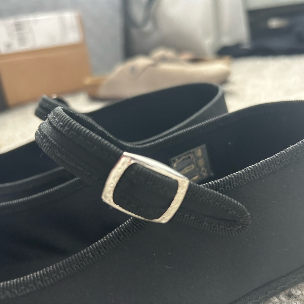 Black Mary Jane Flats by - Picture 6 of 9